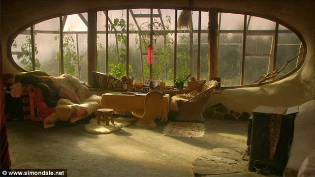 Comment il faut Construire une Maison de Conte de Fées