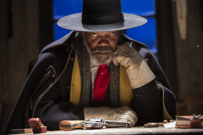 9099365-650-1461917174-The-Hateful-Eight-Movie-2016-Picture-Samuel-L-Jackson