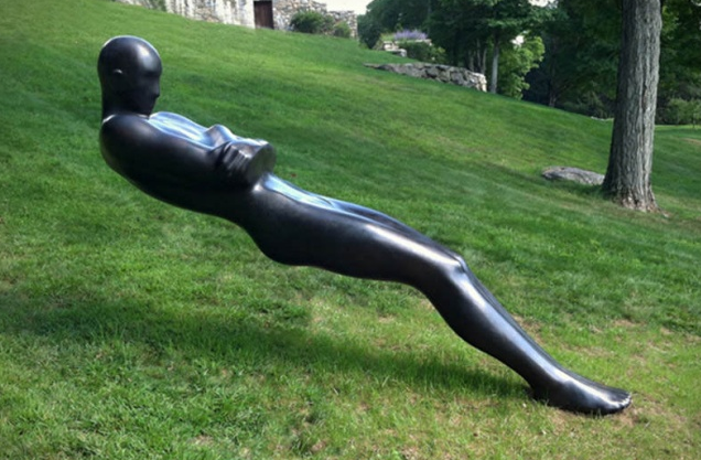 Screen Shot 2016-04-12 sculptures