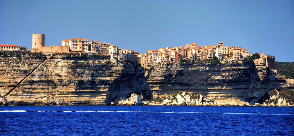 4715258270_07b1bb6091 terre