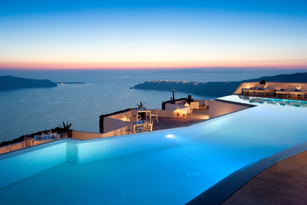  Piscine -1000-grace_santorini