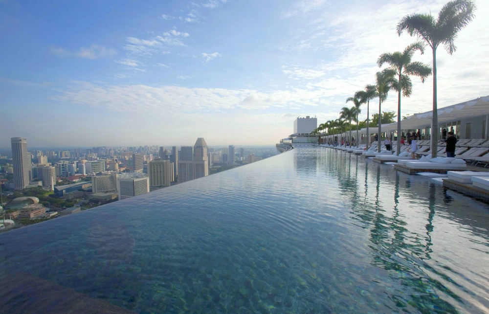  Piscine -1000-Infinity-Pool-Singapore