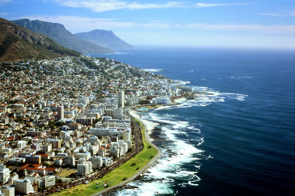 9386615-1000-1463141353-shutterstock_ terre
