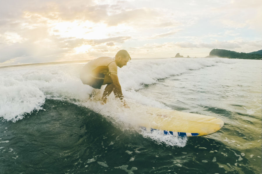 3.surfing-maderas-Nicaragua-El-Camino