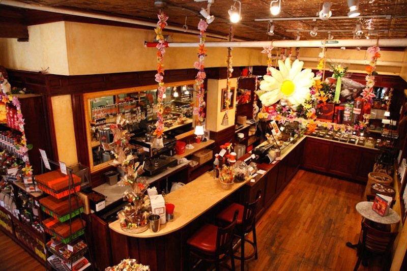 6.jacque-torres-chocolate-shop-dumbo-brooklyn-new-york-city