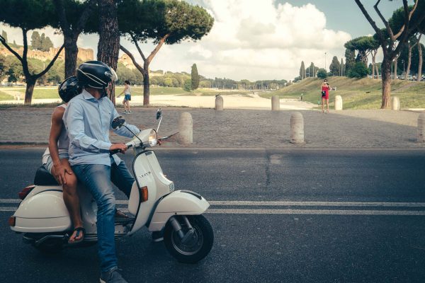 Illustration : Scooteroma, le meilleure façon de voir Rome!