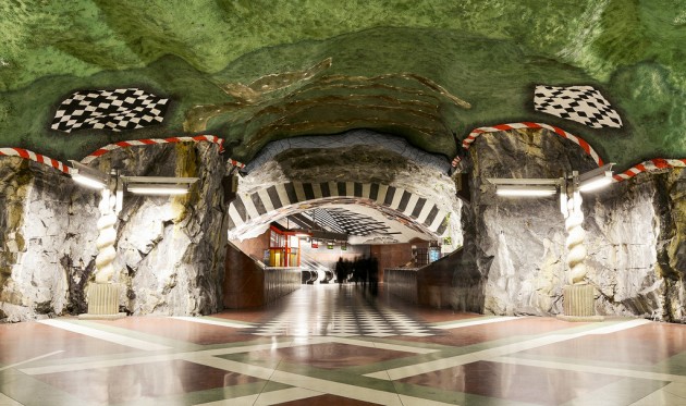 Stantsiya-metro-Kungstr-dg-rden_1452003621-630x373