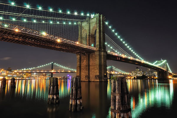 Illustration : Le Brooklyn Bridge, où manger et boire après une promenade?