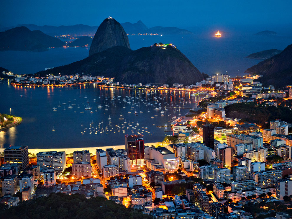 rio-skyline-harvey_60076_990x742