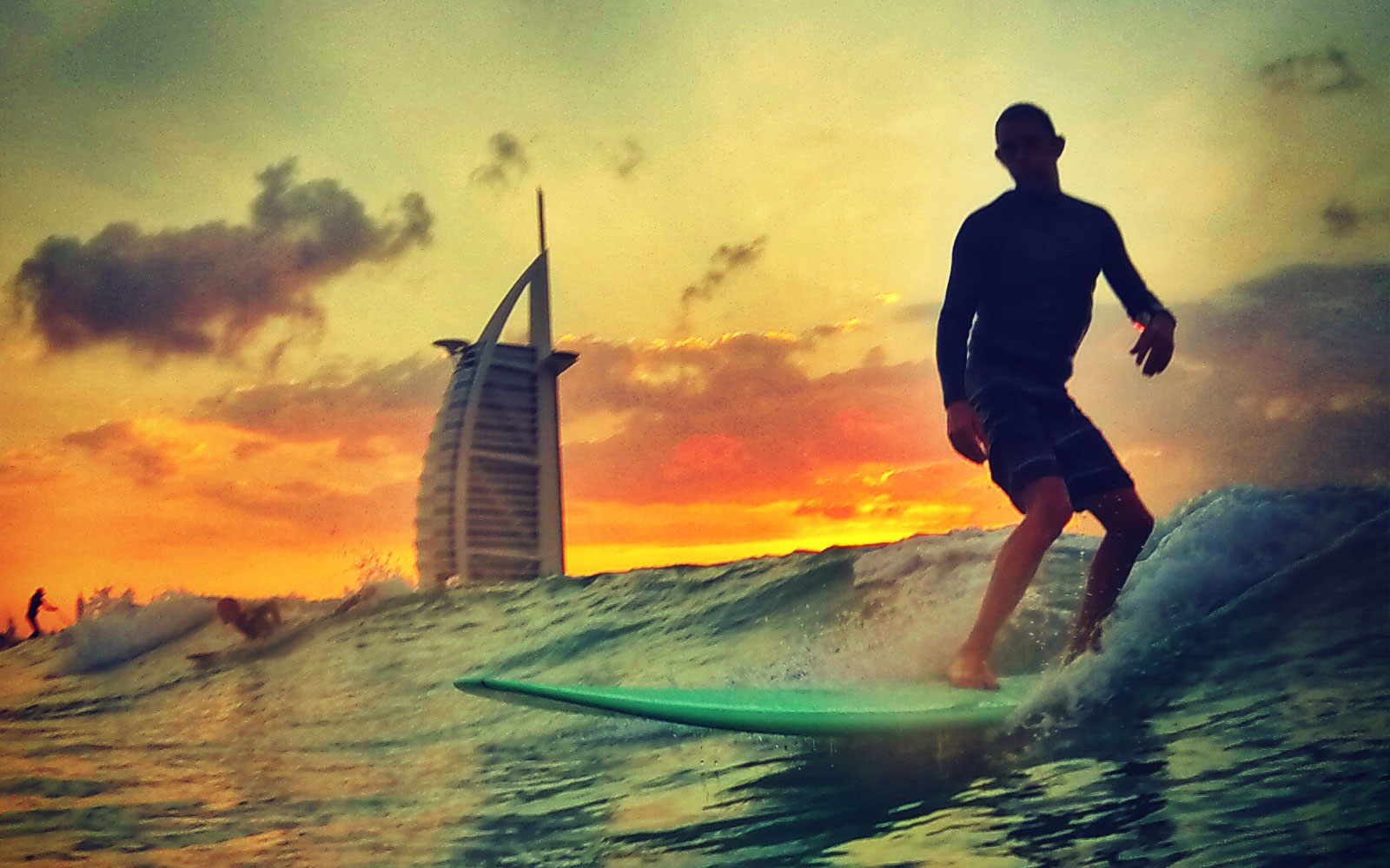 Illustration : 15 minutes avec Lucia Griggi: Photographe de Surf
