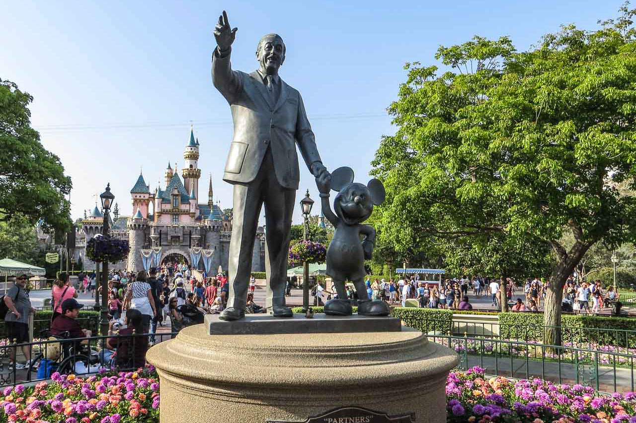 Disneyland_Anaheim