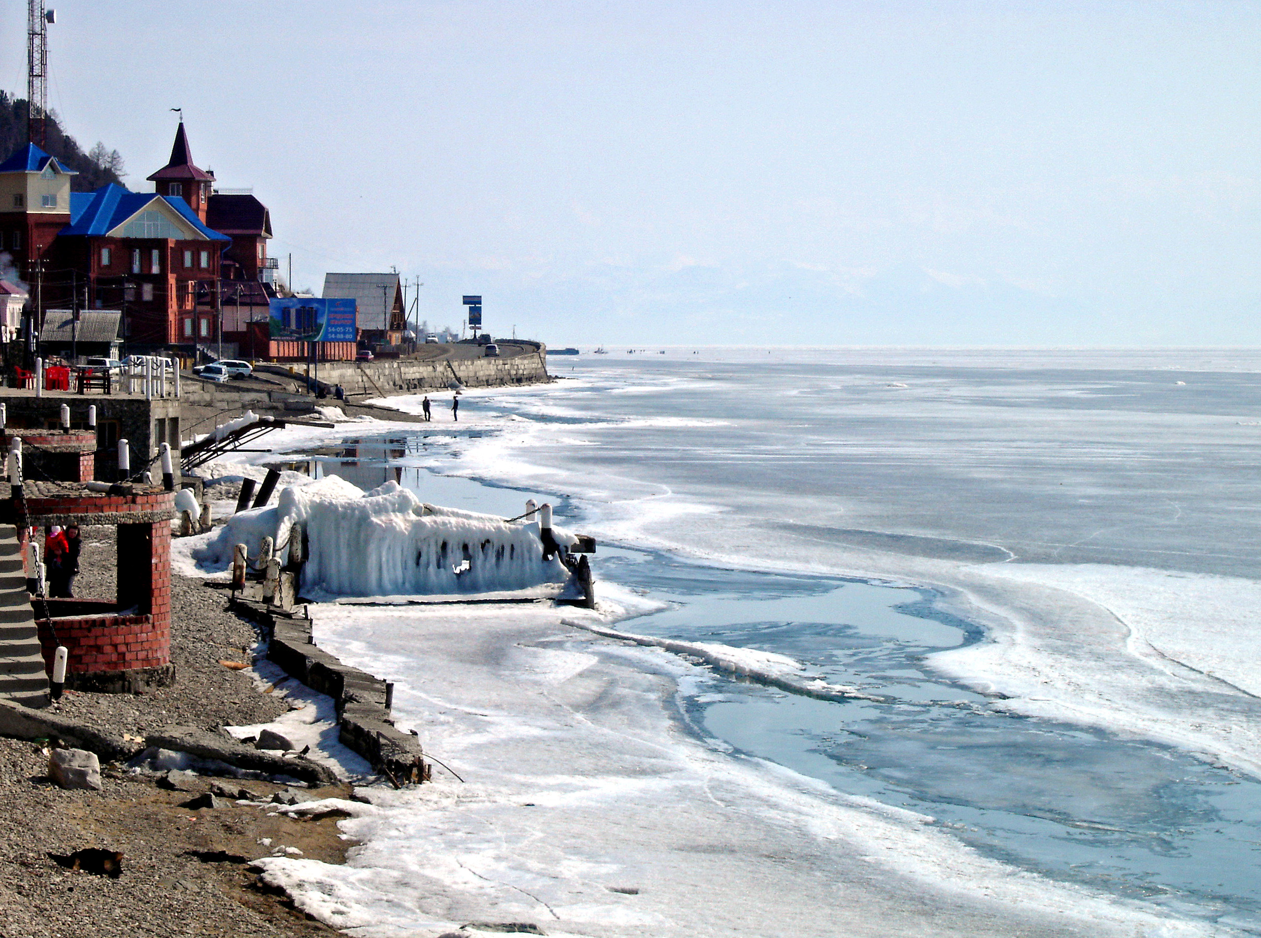 lake_baikal-listwjanka